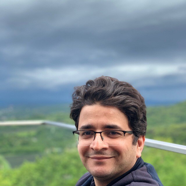 وحید فرزام